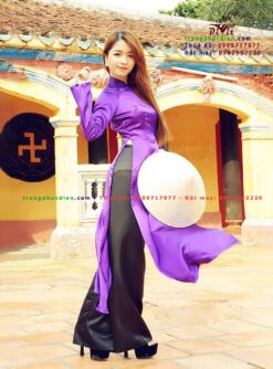 Áo dài tím cà vải lụa bóng