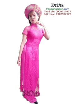 Áo dài hồng ren nổi
