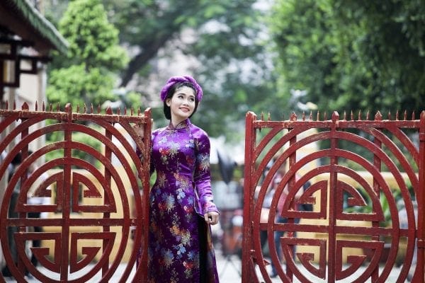 Trang phục áo dài hoặc sườn xám trong ảnh khách hàng – ảnh 16