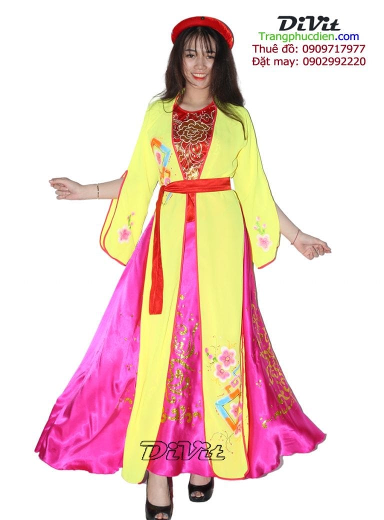 Trang phục tứ thân nữ