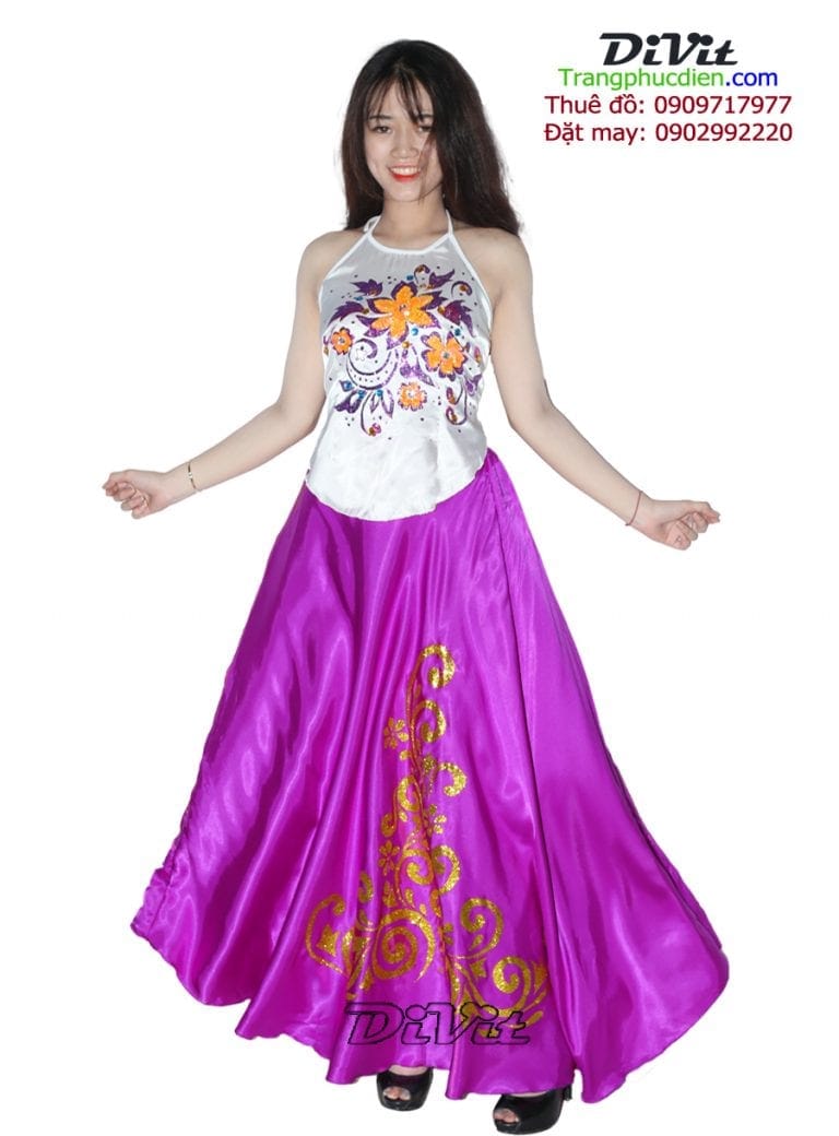 Váy yếm múa đẹp