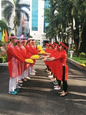 Trang phục áo dài hoặc sườn xám trong ảnh khách hàng – ảnh 11