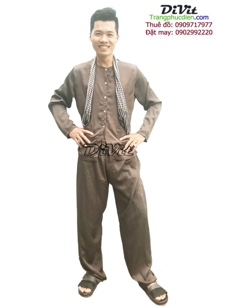 Bà ba nam xám