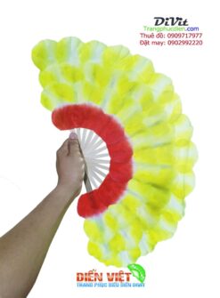 Quạt xòe sẵn nan tre(Giá thuê cặp)