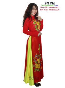 Áo dài lụa đỏ