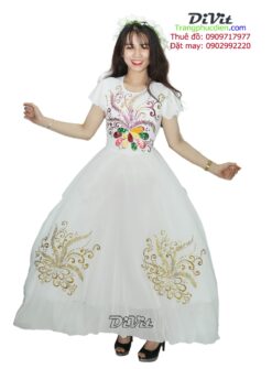 Thuê váy đầm múa trắng