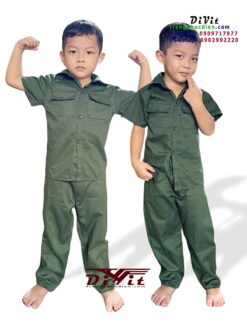 Trang phục bộ đội trẻ em