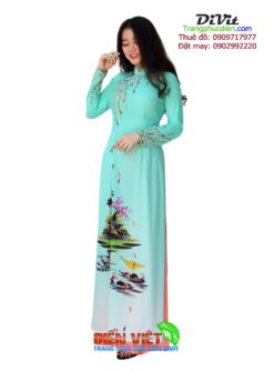 Thuê áo dài vẽ họa tiết
