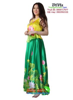 Thuê váy yếm múa hoa sen