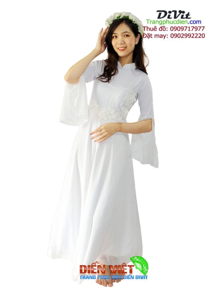 Thuê váy múa trắng mẫu mới