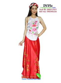 Yếm đào trắng đụp đỏ