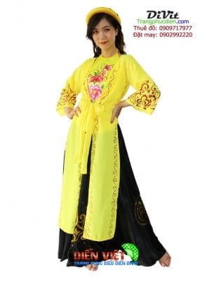 Tứ thân, hóa trang Tấm cám