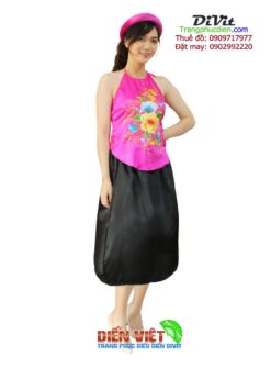 Thuê áo yếm chân váy