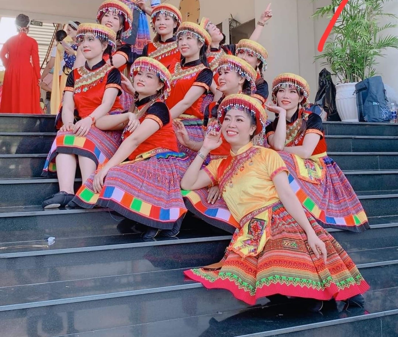 Thuê đồ dân tộc Mèo - H'Mông