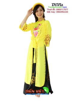 Tứ thân, hóa trang Tấm cám