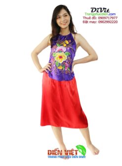Yếm tim váy đỏ ngắn