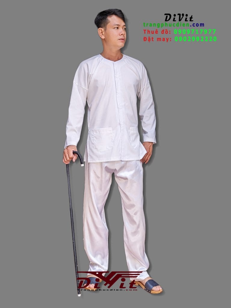Bà ba nam trắng