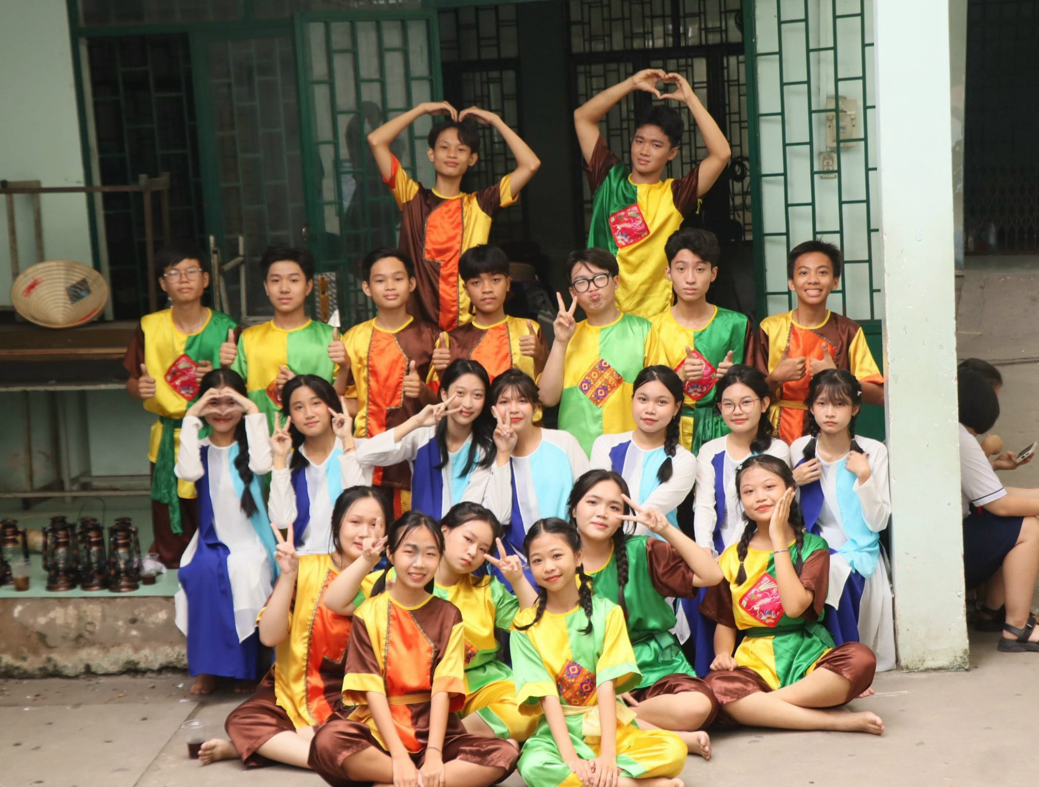 Trang phục múa Thư Pháp