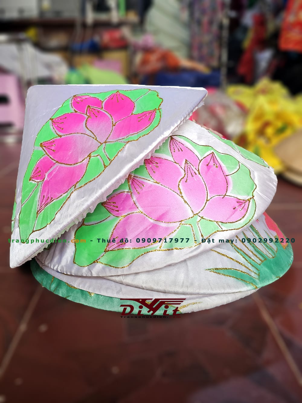 Nón lá bọc vải in bông sen