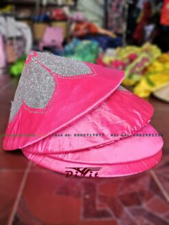 Nón lá bọc hoa văn in nhủ