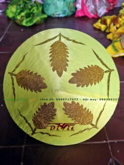 Nón lá bọc họa tiết