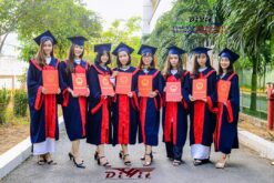 Cho thuê đồ tốt nghiệp