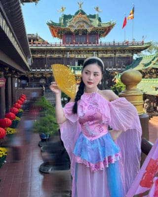 cho-thue-yem-va-quan-ong-rong-bieu-dien