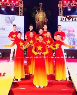 Áo dài đỏ sao vàng tà loan màu