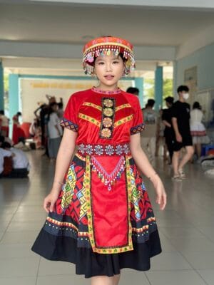 trang phục dan tộc h'mông (10)