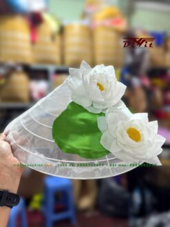 Nón lá họa tiết sen trong suốt