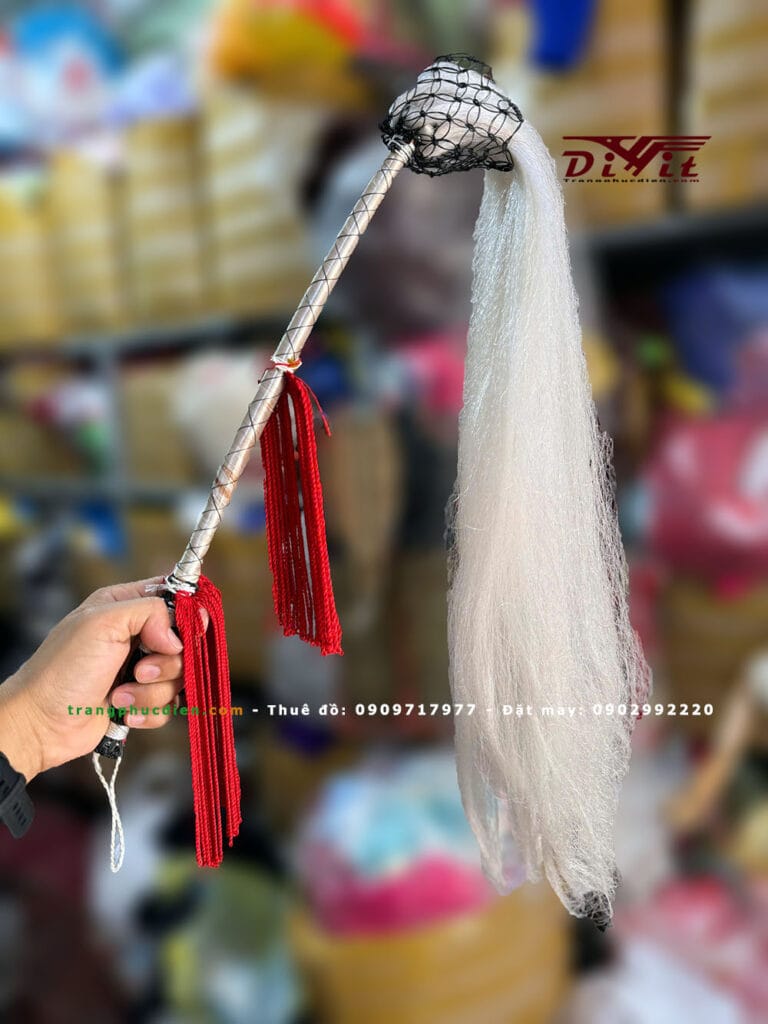 Cây Phất trần