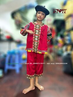 trang-phuc-dan-toc-cho-tre-em