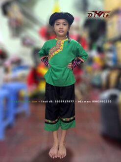 Trang phục dân tộc bé trai