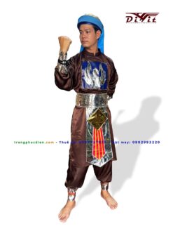 Trang phục tướng Trần Quốc Toản
