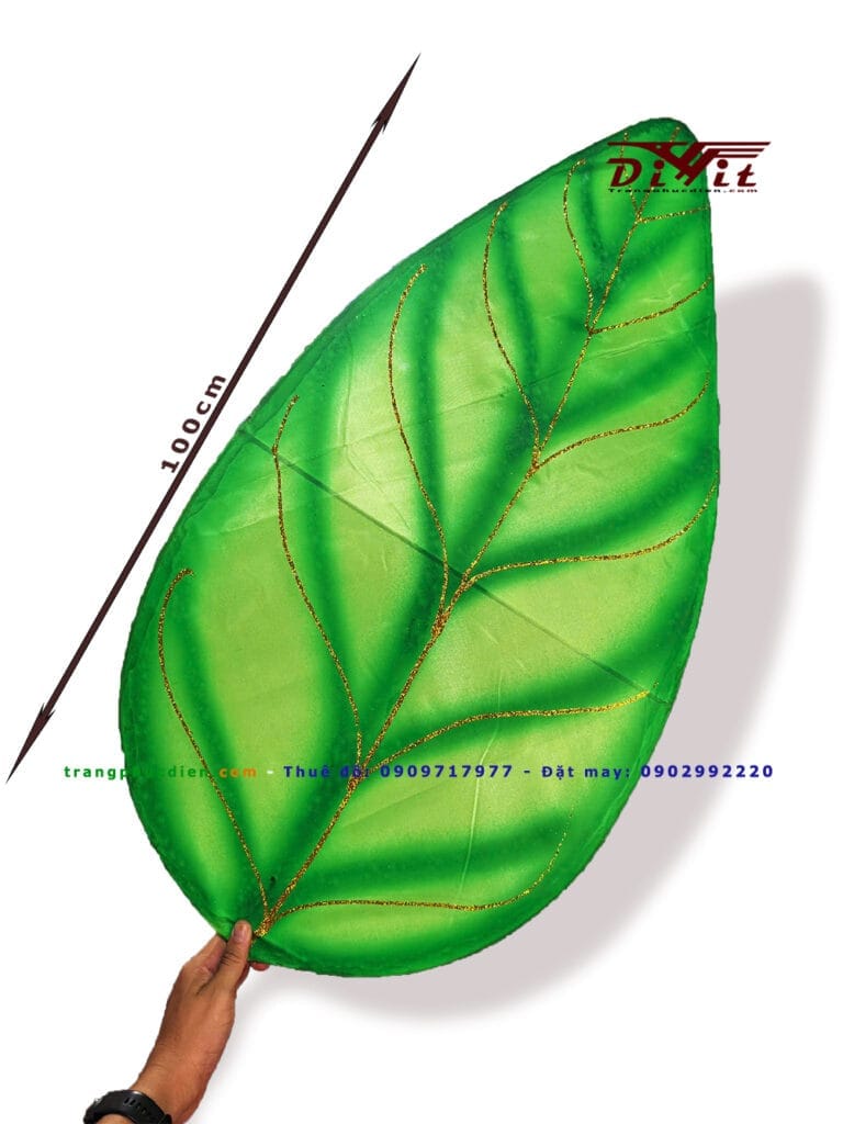 Chiếc lá xanh múa văn nghệ
