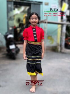 Thuê trang phục dân tộc Thái trẻ em