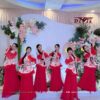 Yếm quần váy trắng đỏ