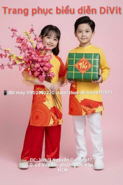 ao-dai-cap-cho-tre-em-chup-tet
