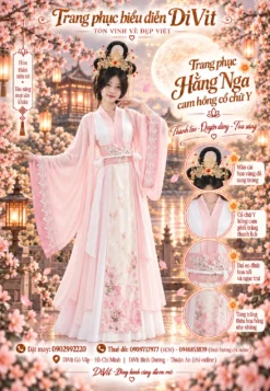 Trang phục Chị Hằng hồng nhẹ nhàng